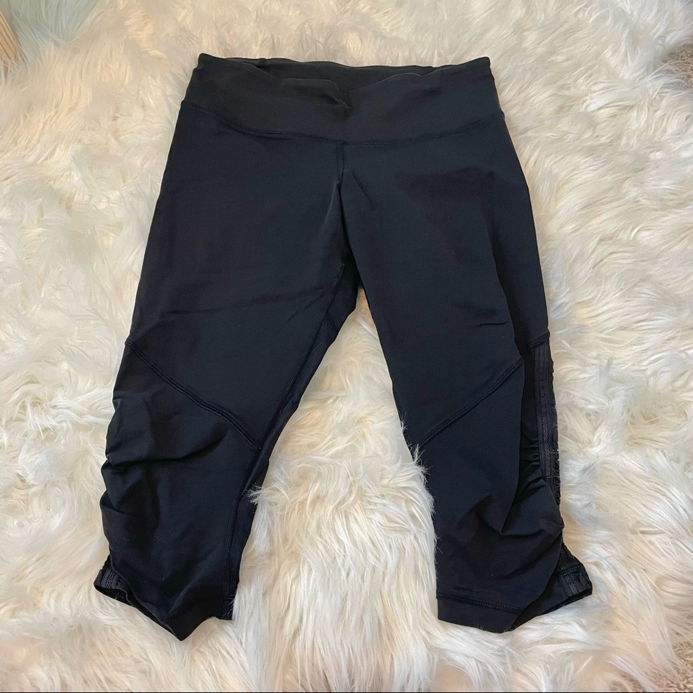 lululemon athletica Crop Leggings Black